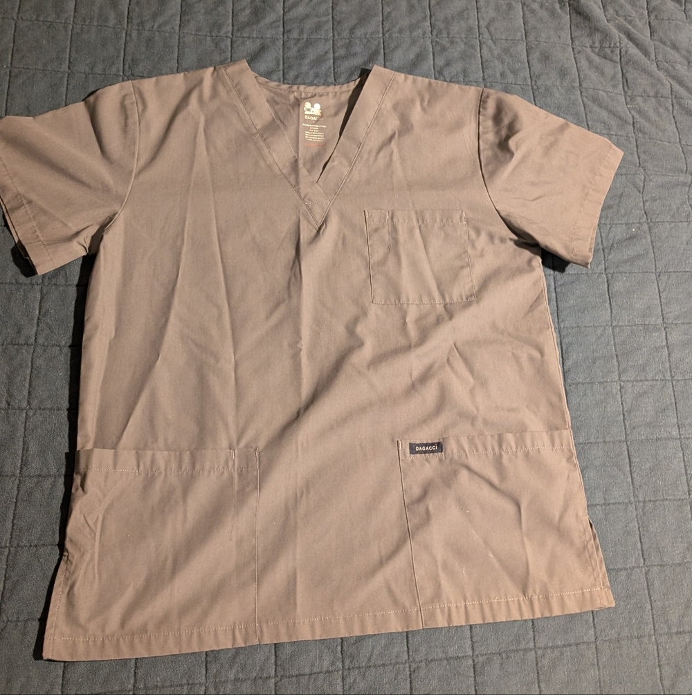 Dagacci Scrub Set